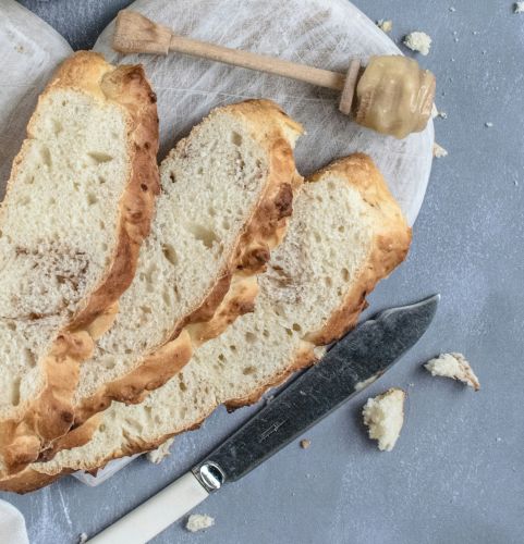 Brot mit Honig und Olivenöl